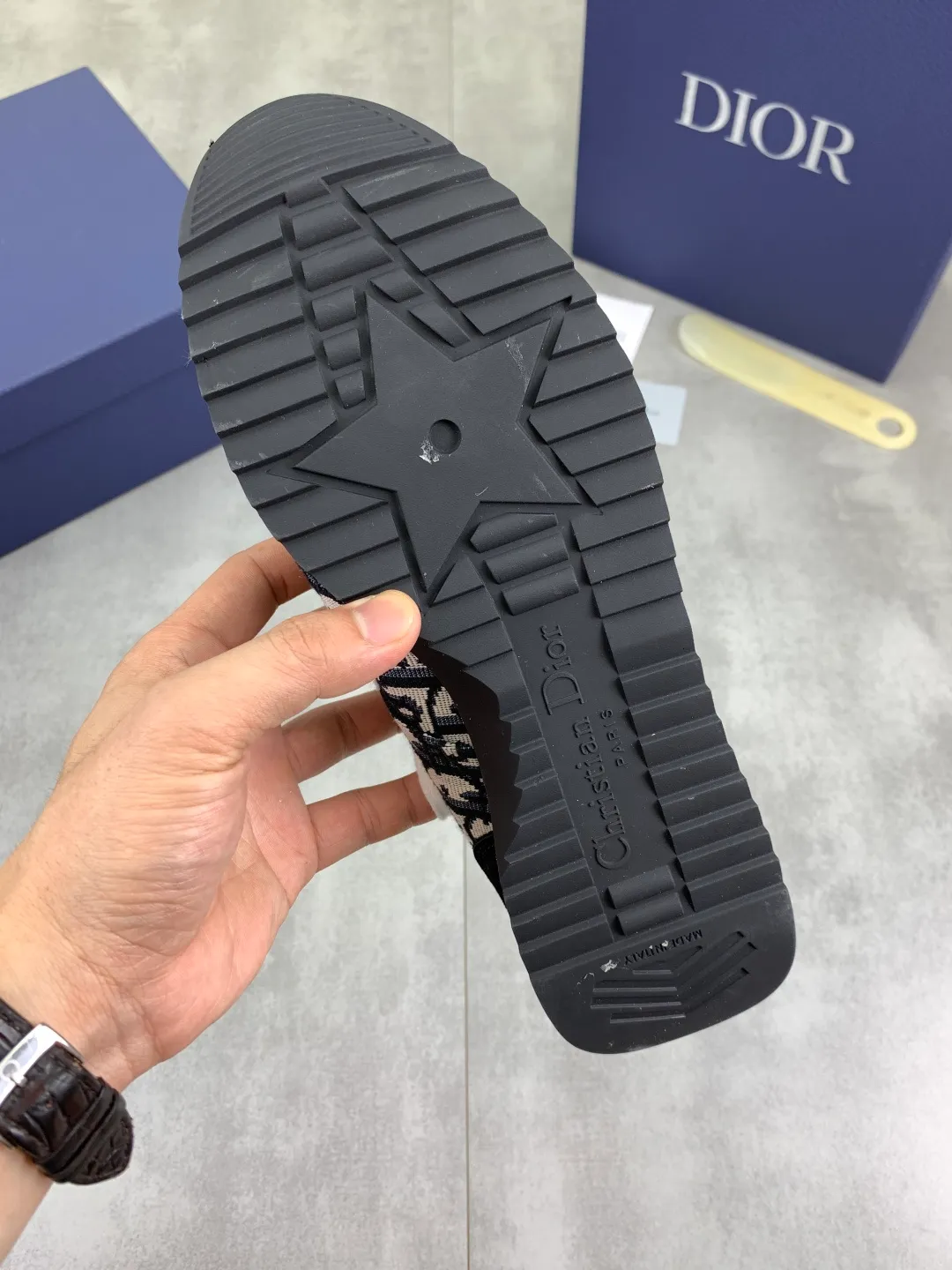 Men's Men's Shoes💰P420💰[New Style]🆘[Dior] 2025 Dior Original Lace-up Low-top Men's Shoes Classic casual shoes 🔥This model is the official flagship model with high quality and made by famous original designers. It is made of high-quality cowhide with original materials➕comfortable and breathable mesh lining➕pigskin insole. The perfect last shape and generous and fashionable design have attracted many consumers and are suitable for drivers to drive🚗. What you want is the best quality in the market. Color: 8️⃣Color Code number: 38--44 (45 46 customized)